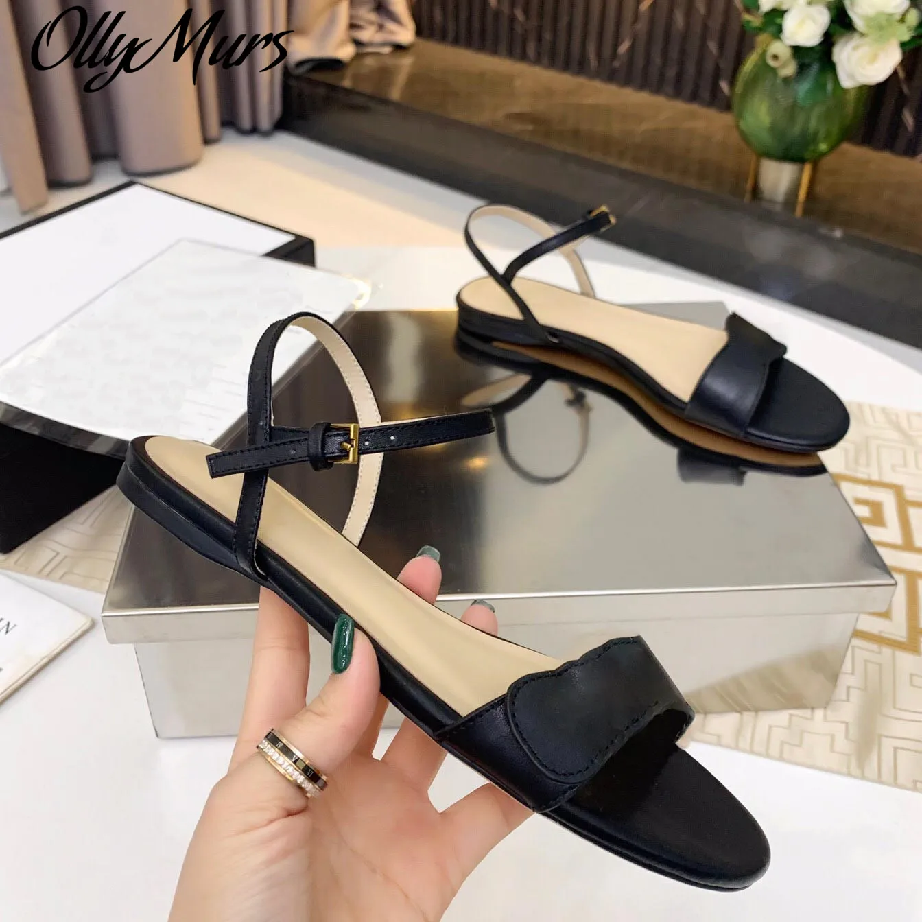 Ollymurs, новые летние детские платья с открытым носком Элитный бренд сандалии Ремешок на щиколотке сандалии на плоской подошве женская обувь ...
Ollymurs, новые летние детские платья с открытым носком Элитный бренд сандалии Ремешок на щиколотке сандалии на плоской подошве женская обувь ...