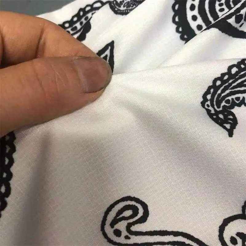 Dropshipping Paisley Fashion Hip Hop 70s Bandana African Digital Print High Waist Black Casual Sports Board Shorts for Men
Dropshipping Paisley Fashion Hip Hop 70s Bandana African Digital Print High Waist Black Casual Sports Board Shorts for Men