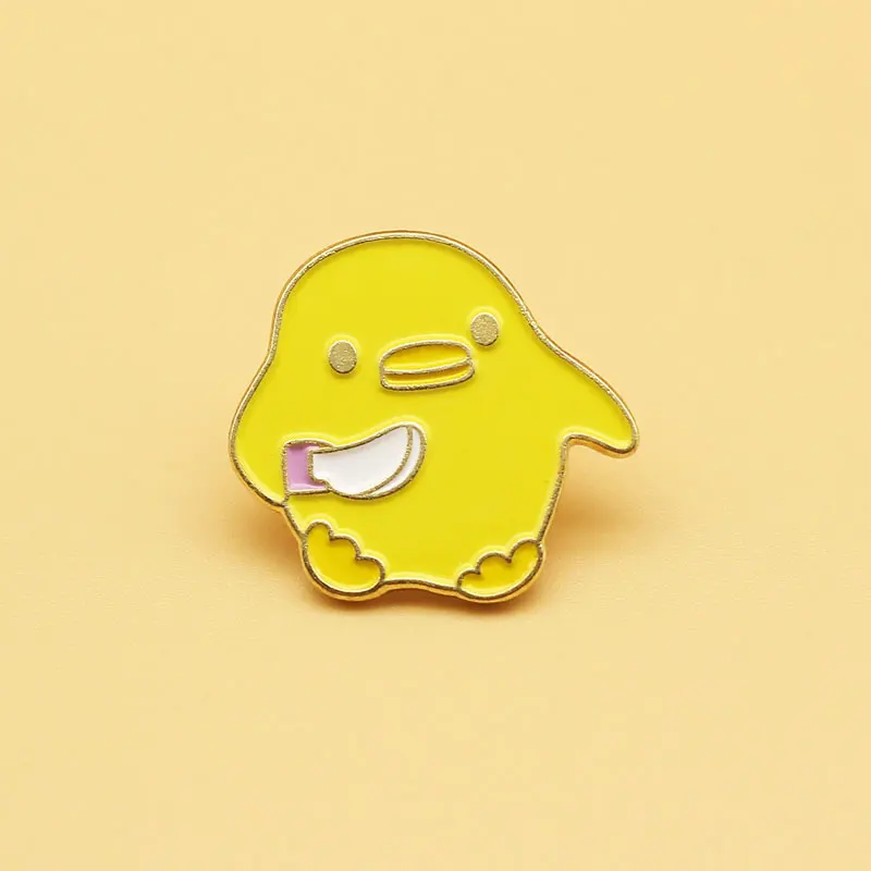 Little Knight Duck brooch and knife enamel pins Men and women fashion jewelry gifts anime movie novel lapel badges
Little Knight Duck brooch and knife enamel pins Men and women fashion jewelry gifts anime movie novel lapel badges