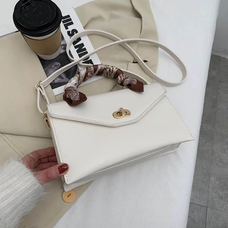 Womens Handbags Large Capacity Women's 2021 New Fashion Red Style Shoulder Bag Autumn and Winter Messenger Purses
Womens Handbags Large Capacity Women's 2021 New Fashion Red Style Shoulder Bag Autumn and Winter Messenger Purses