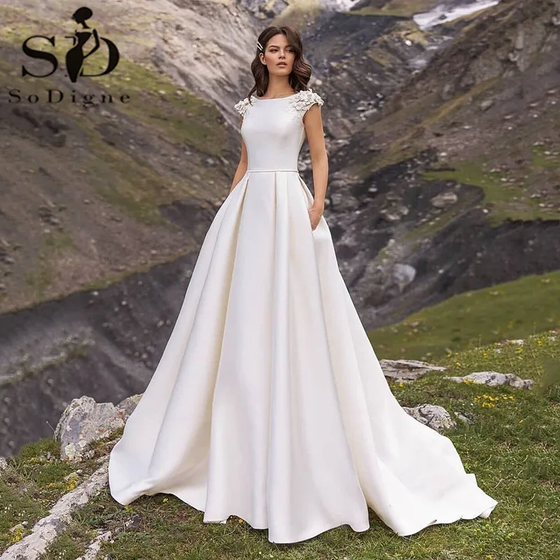 SoDigne Satin Boho Wedding Dresses Lace Appliques Bride Dress With Pocket Wedding Gown Country Plus Size Party Dress
SoDigne Satin Boho Wedding Dresses Lace Appliques Bride Dress With Pocket Wedding Gown Country Plus Size Party Dress