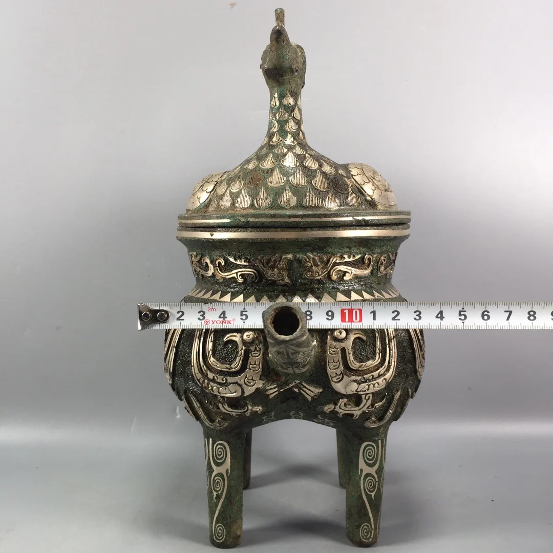 LaoJunLu Bronze And Silver Bird Pot Imitation antique bronze masterpiece collection of solitary Chinese traditional style
LaoJunLu Bronze And Silver Bird Pot Imitation antique bronze masterpiece collection of solitary Chinese traditional style