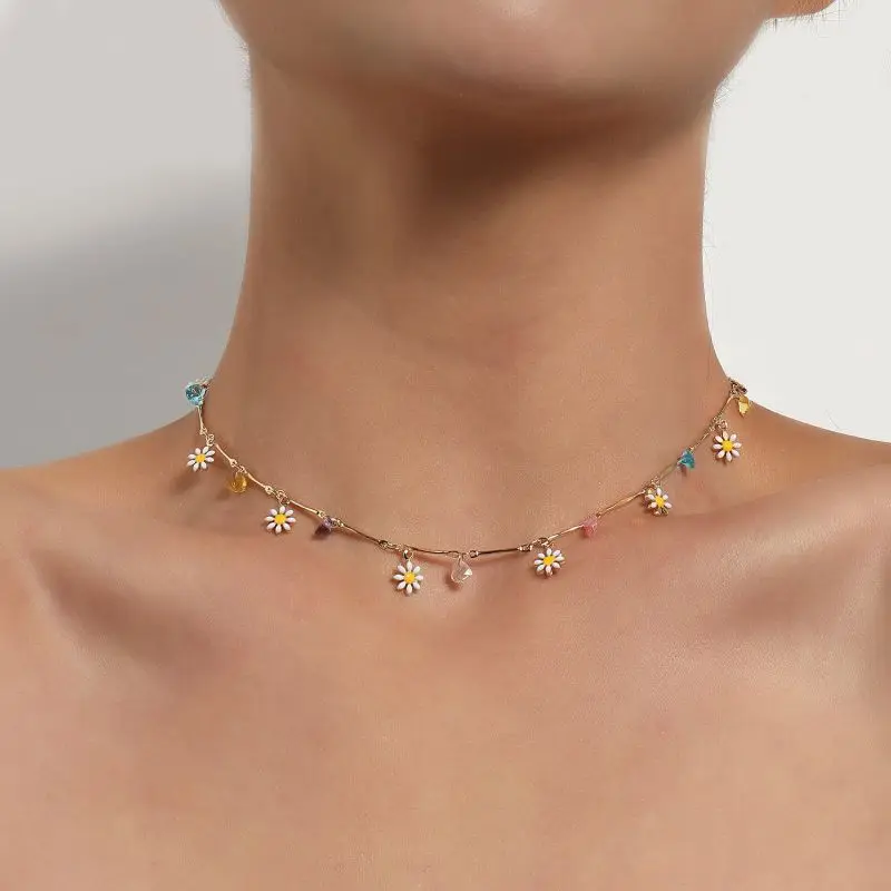 Fashionable Simple Temperament Painted Drip Glaze Flower Necklace for Ladies Colorful Gemstone Straight Chain Necklace
Fashionable Simple Temperament Painted Drip Glaze Flower Necklace for Ladies Colorful Gemstone Straight Chain Necklace
