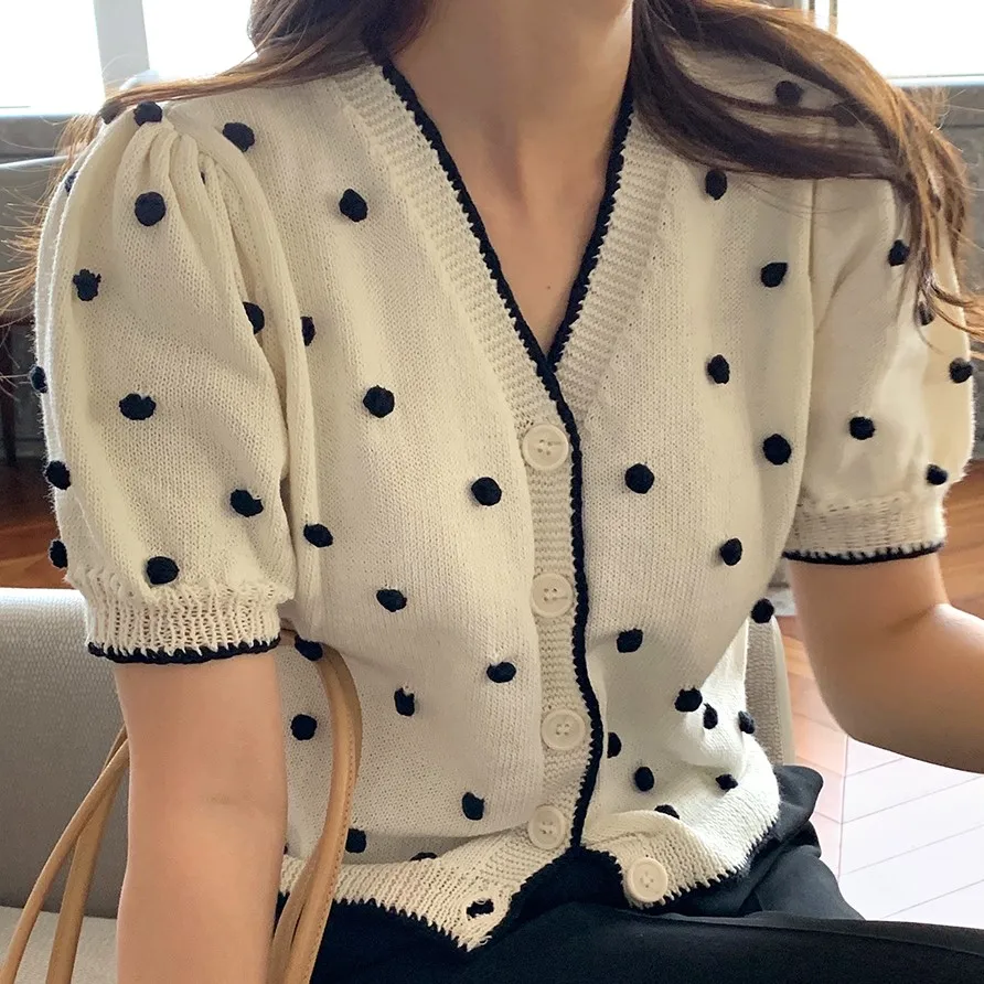 2021 New Oversize Womens Sweaters Summer Vintage Cardigan Thin Sweater Knitted Plus Size Women Cardigan Knit Button Loose
2021 New Oversize Womens Sweaters Summer Vintage Cardigan Thin Sweater Knitted Plus Size Women Cardigan Knit Button Loose