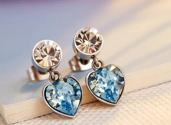 YGU26 925silver Wedding Eardrop For Women Simulated Jewelry Engagement Eardrop Accessories
YGU26 925silver Wedding Eardrop For Women Simulated Jewelry Engagement Eardrop Accessories