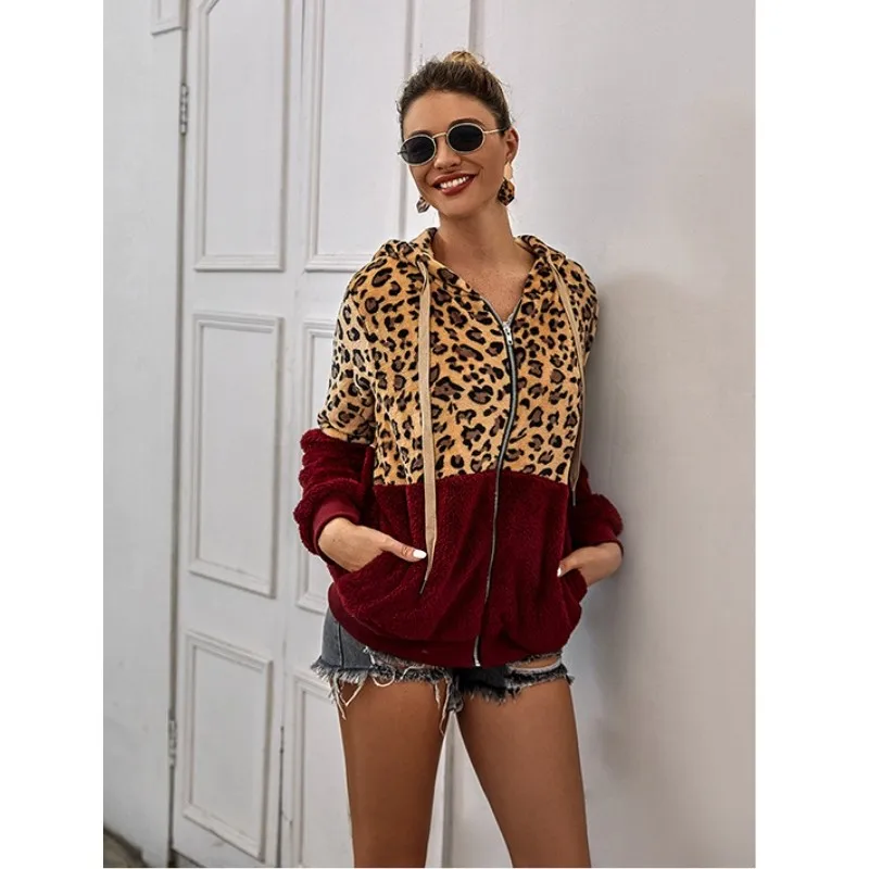 Patchwork New Autumn Fur Women Faux Leopard Hooded Fluffy Fur Women Plush Winter Teddy Hoodie Sweater Coat Coat Coat Jacket Pat
Patchwork New Autumn Fur Women Faux Leopard Hooded Fluffy Fur Women Plush Winter Teddy Hoodie Sweater Coat Coat Coat Jacket Pat