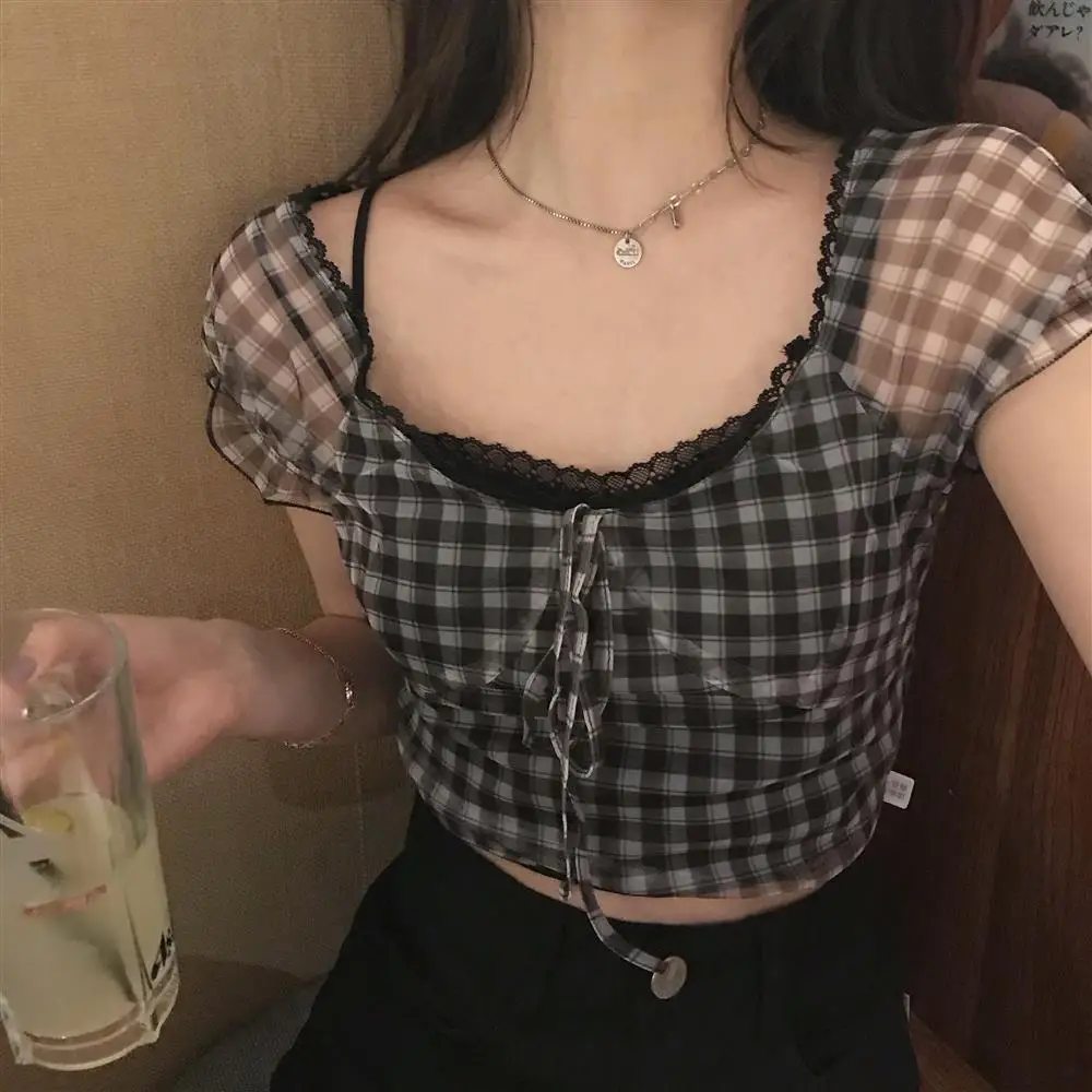 2020 Summer New Plaid Blouse Women Retro Square Collar Shirt Casual Lace Chiffon Puff Sleeve Crop Tops Female Korea Clothing
2020 Summer New Plaid Blouse Women Retro Square Collar Shirt Casual Lace Chiffon Puff Sleeve Crop Tops Female Korea Clothing