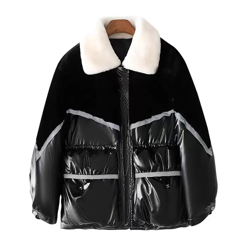 2021 New Female Winter Clothing Outwear 100% Real Sheep Lamb Wool Fur Jacket Winter Women Warm White Duck Down Liner Fur Coats
2021 New Female Winter Clothing Outwear 100% Real Sheep Lamb Wool Fur Jacket Winter Women Warm White Duck Down Liner Fur Coats