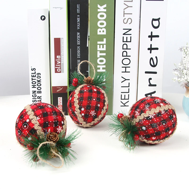 3 Pieces Christmas Pendants Plaid Ball with Artificial Pine Cone Hanging Artware for Home Shops
3 Pieces Christmas Pendants Plaid Ball with Artificial Pine Cone Hanging Artware for Home Shops
