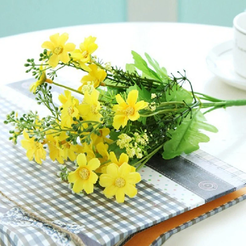 1 bouquet of cineraria fake Bouquet of artificial flowers for Home Decor / Office - yellow
1 bouquet of cineraria fake Bouquet of artificial flowers for Home Decor / Office - yellow