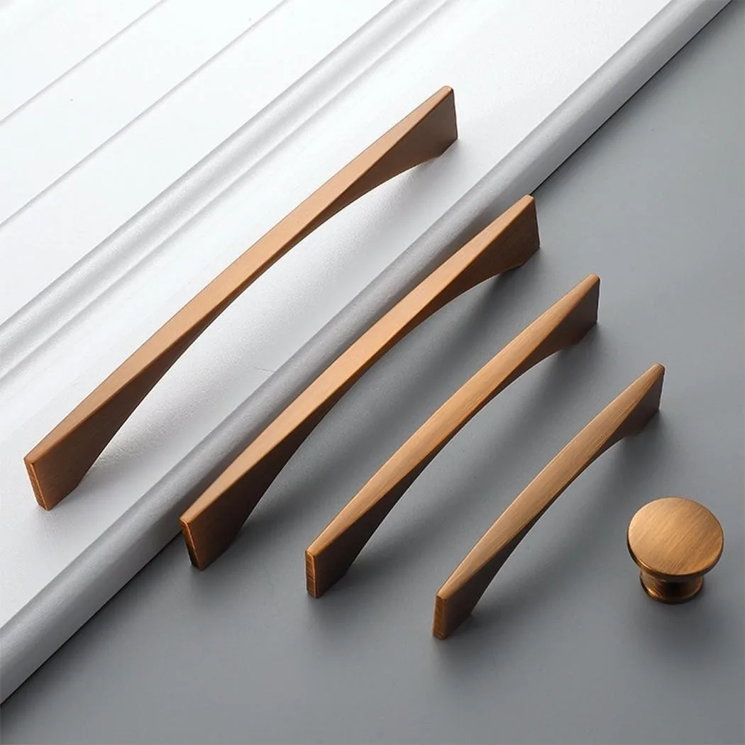 Nordic Modern Minimalist European Yellow Bronze Door Cabinet Kitchen Cupboards Drawer Knobs And Handles Brass Door Pulls
Nordic Modern Minimalist European Yellow Bronze Door Cabinet Kitchen Cupboards Drawer Knobs And Handles Brass Door Pulls