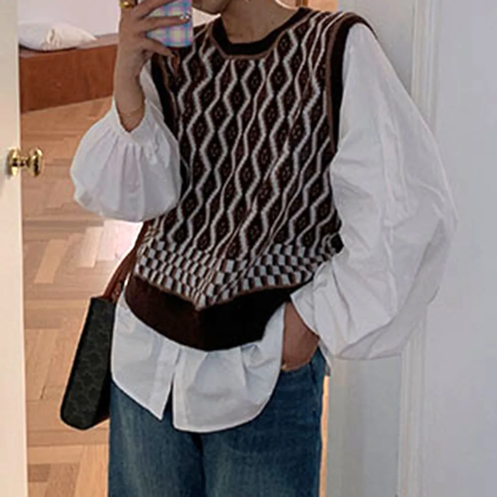 Fake Two-piece Women Sweater Long Sleeves Stitching Design Knit Pullover Autumn 2020 New Korean Style Pullover Thin Sweater
Fake Two-piece Women Sweater Long Sleeves Stitching Design Knit Pullover Autumn 2020 New Korean Style Pullover Thin Sweater