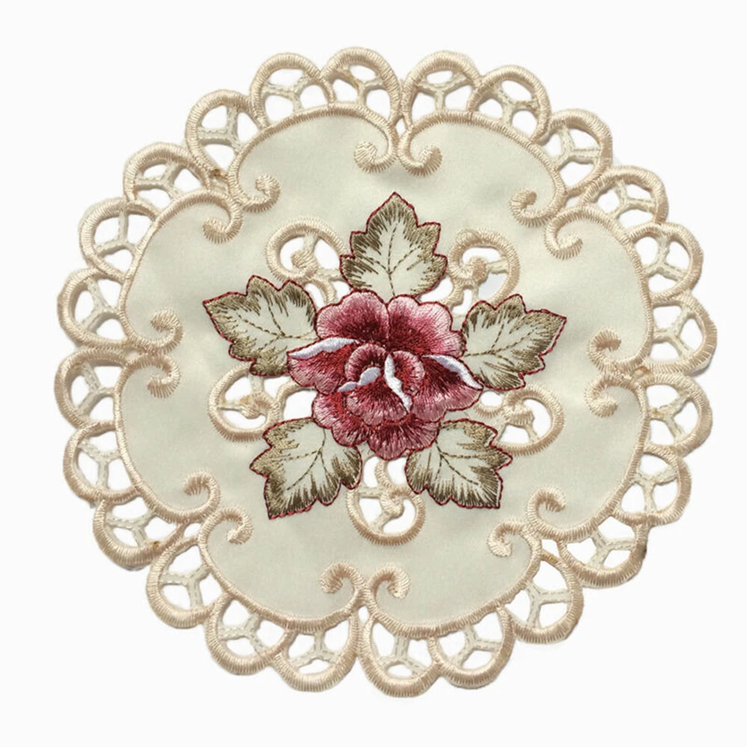 4pcs Round Embroidered Flower Dining Table Placemat Non-slip Placemat Furniture Decoration Mat Coffee Cup Mats
4pcs Round Embroidered Flower Dining Table Placemat Non-slip Placemat Furniture Decoration Mat Coffee Cup Mats