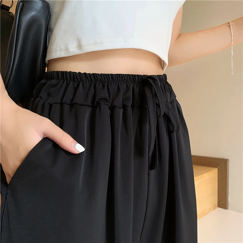Casual Lantern Pants Women Solid High Elastic Waist Summer Chiffon Lightweight Breathable Womens Elegant Loose Plus Size 4XL New
Casual Lantern Pants Women Solid High Elastic Waist Summer Chiffon Lightweight Breathable Womens Elegant Loose Plus Size 4XL New