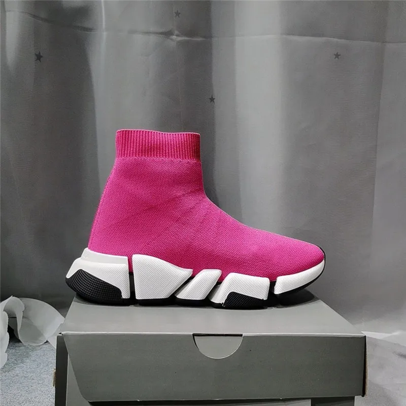 Original Brand New Paris Speed Trainers ultra light Knits Sock 2.0 Runner Shoes Sock Triple PINK Men Women Casual Sneakers
Original Brand New Paris Speed Trainers ultra light Knits Sock 2.0 Runner Shoes Sock Triple PINK Men Women Casual Sneakers