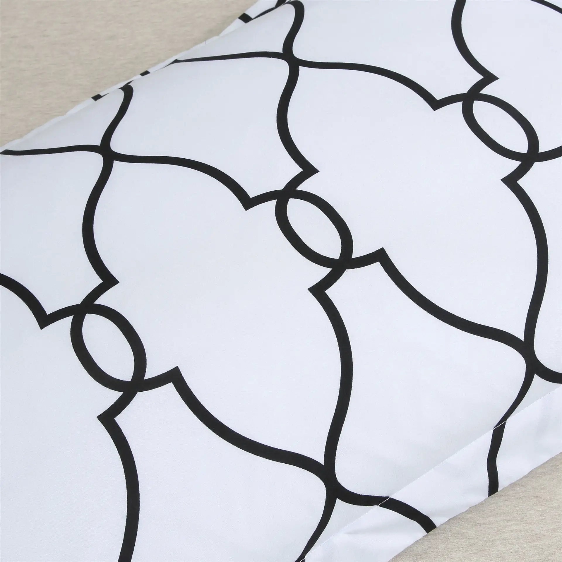 Home Textile Lattice Simple Style Pillowcase, Used for Bed Sleep Sofa Decoration and Pillowcase 45cm * 45cm
Home Textile Lattice Simple Style Pillowcase, Used for Bed Sleep Sofa Decoration and Pillowcase 45cm * 45cm