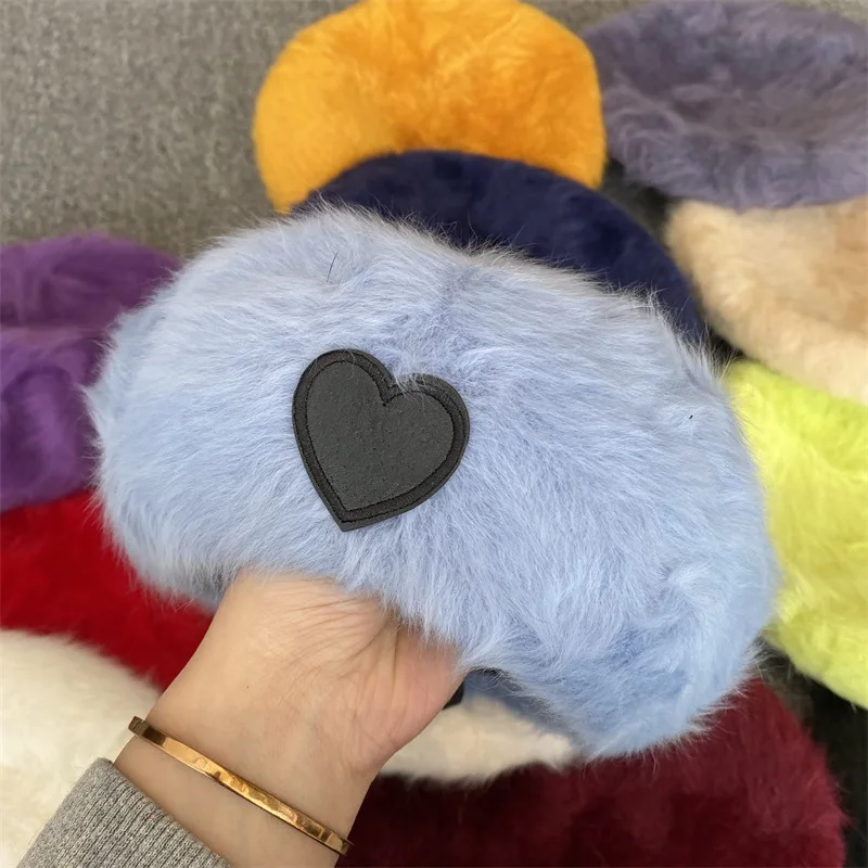 New Autumn Winter Love Rabbit Fur Berets Women Fashion Vintage Thick Warm Velvet Painter Hat Lady Girls Outdoor Travel Beret Hat
New Autumn Winter Love Rabbit Fur Berets Women Fashion Vintage Thick Warm Velvet Painter Hat Lady Girls Outdoor Travel Beret Hat