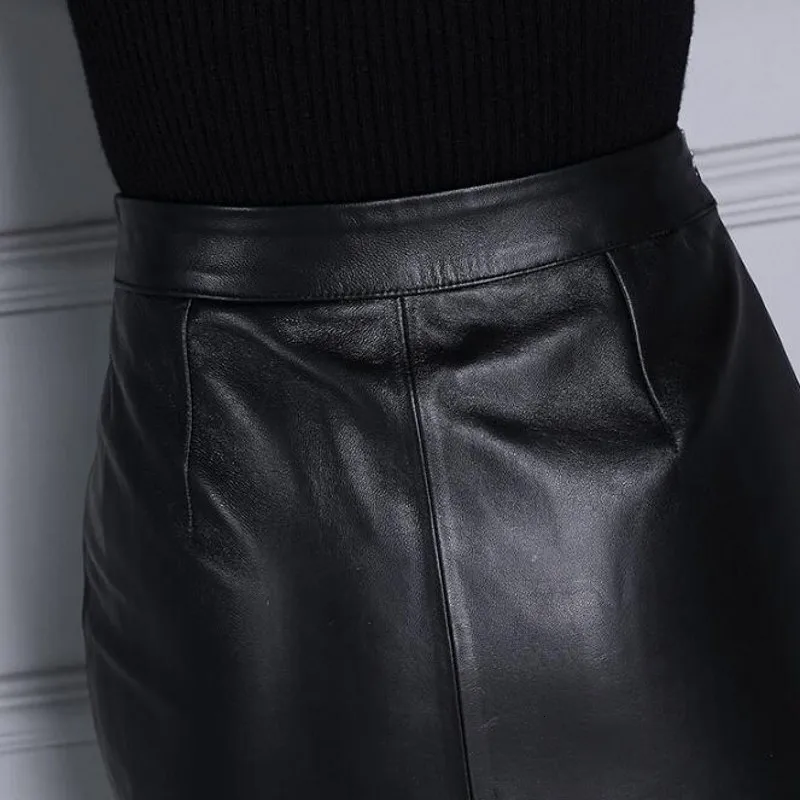 2020 Autumn Lace Up Front Women Knee Length Skirt Designer Black Sexy Slit Wrap Skirt High Waist Real Leather Skirt for Women
2020 Autumn Lace Up Front Women Knee Length Skirt Designer Black Sexy Slit Wrap Skirt High Waist Real Leather Skirt for Women