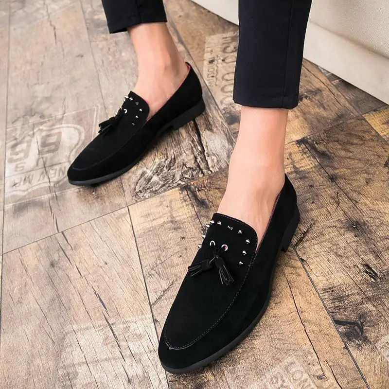 men's Shoes Slip On Men Loafers Shoes autumn winter Casual Sickle Suede Mens Designer Shoes For Men outdoor Pointed Toe shoes s5
men's Shoes Slip On Men Loafers Shoes autumn winter Casual Sickle Suede Mens Designer Shoes For Men outdoor Pointed Toe shoes s5