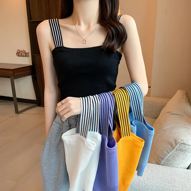 Black summer new Women's clothing wind black and white stripes color matching shoulder strap knitted vest All-match fashion tops
Black summer new Women's clothing wind black and white stripes color matching shoulder strap knitted vest All-match fashion tops