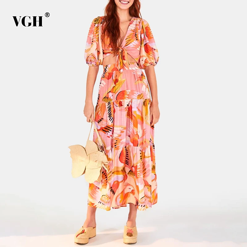 VGH Print Two Piece Set For Women V Neck Puff Short Sleeve Lace Up Bowknot Tops High Waist Midi Skirts Hit Color Sets Female New
VGH Print Two Piece Set For Women V Neck Puff Short Sleeve Lace Up Bowknot Tops High Waist Midi Skirts Hit Color Sets Female New