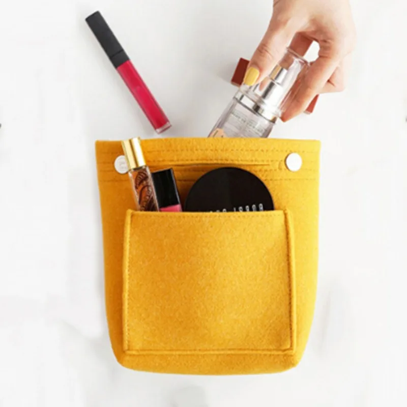 Insert Toiletry Bag Women Felt Travel Organizer Handbag Purse Large Storage Pouch Makeup Cases Cosmetic Bag Beauty Female Tote
Insert Toiletry Bag Women Felt Travel Organizer Handbag Purse Large Storage Pouch Makeup Cases Cosmetic Bag Beauty Female Tote