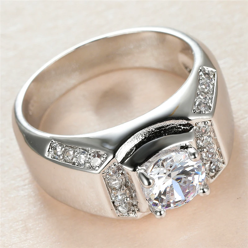Dainty Female White Crystal Stone Ring Charm Silver Color Wedding Rings For Women Vintage Bride Round Zircon Engagement Ring
Dainty Female White Crystal Stone Ring Charm Silver Color Wedding Rings For Women Vintage Bride Round Zircon Engagement Ring