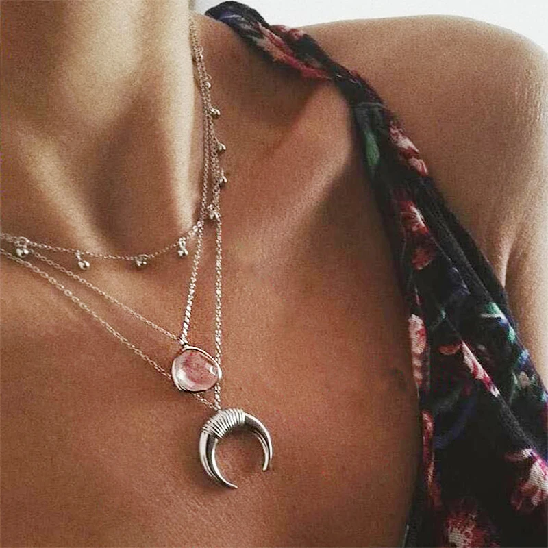 Charming Bohemian Crystal Crescent Horn Pendant Necklace Retro Women's Multi-layer Fringe Choker Ladies Party Fashion Jewelry
Charming Bohemian Crystal Crescent Horn Pendant Necklace Retro Women's Multi-layer Fringe Choker Ladies Party Fashion Jewelry