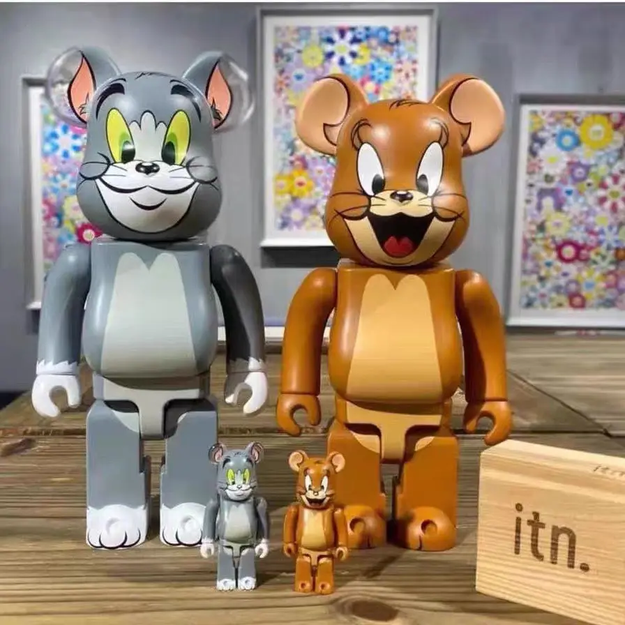 Фигурки героев аниме Bearbrick 400% + 100%, модель медведя, косплей, Мультфильм Том и Джерри, кавайные украшения для комнаты, коллекционные модные игр...
Фигурки героев аниме Bearbrick 400% + 100%, модель медведя, косплей, Мультфильм Том и Джерри, кавайные украшения для комнаты, коллекционные модные игр...