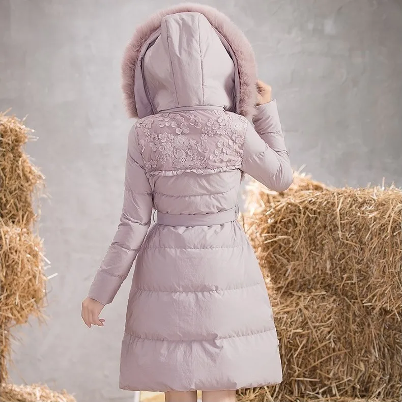 2020 New Autumn Winter Thick Warm Women Parkas with Belt Fur Collar Hooded Outwear White Duck Down Jacket Coat S-3XL Puls Size
2020 New Autumn Winter Thick Warm Women Parkas with Belt Fur Collar Hooded Outwear White Duck Down Jacket Coat S-3XL Puls Size