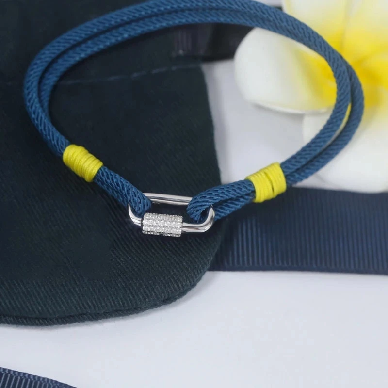 Браслет дружбы SOELLE из серебра 925 пробы с фиолетовыми звеньями
Браслет дружбы SOELLE из серебра 925 пробы с фиолетовыми звеньями