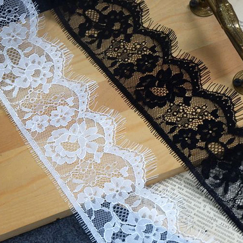 Небольшой кости ресниц кружево ткань вышивка вуаль DIY Свадебные аксессуары VHR145306
Небольшой кости ресниц кружево ткань вышивка вуаль DIY Свадебные аксессуары VHR145306