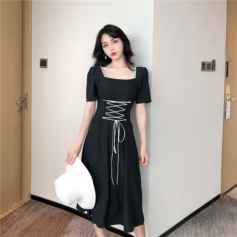 vintage Korean style Women's Clothing fashion brand New summer dress ladies square collar Tie rope Self-cultivation long dresses
vintage Korean style Women's Clothing fashion brand New summer dress ladies square collar Tie rope Self-cultivation long dresses