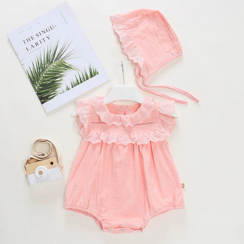 2021 NEW Baby Girls Clothes Summer Sunsuit Lace Solid Cotton Princess Rompers+Hat Brief Set Infant Outfit Girls Jumpsuit Clothes
2021 NEW Baby Girls Clothes Summer Sunsuit Lace Solid Cotton Princess Rompers+Hat Brief Set Infant Outfit Girls Jumpsuit Clothes