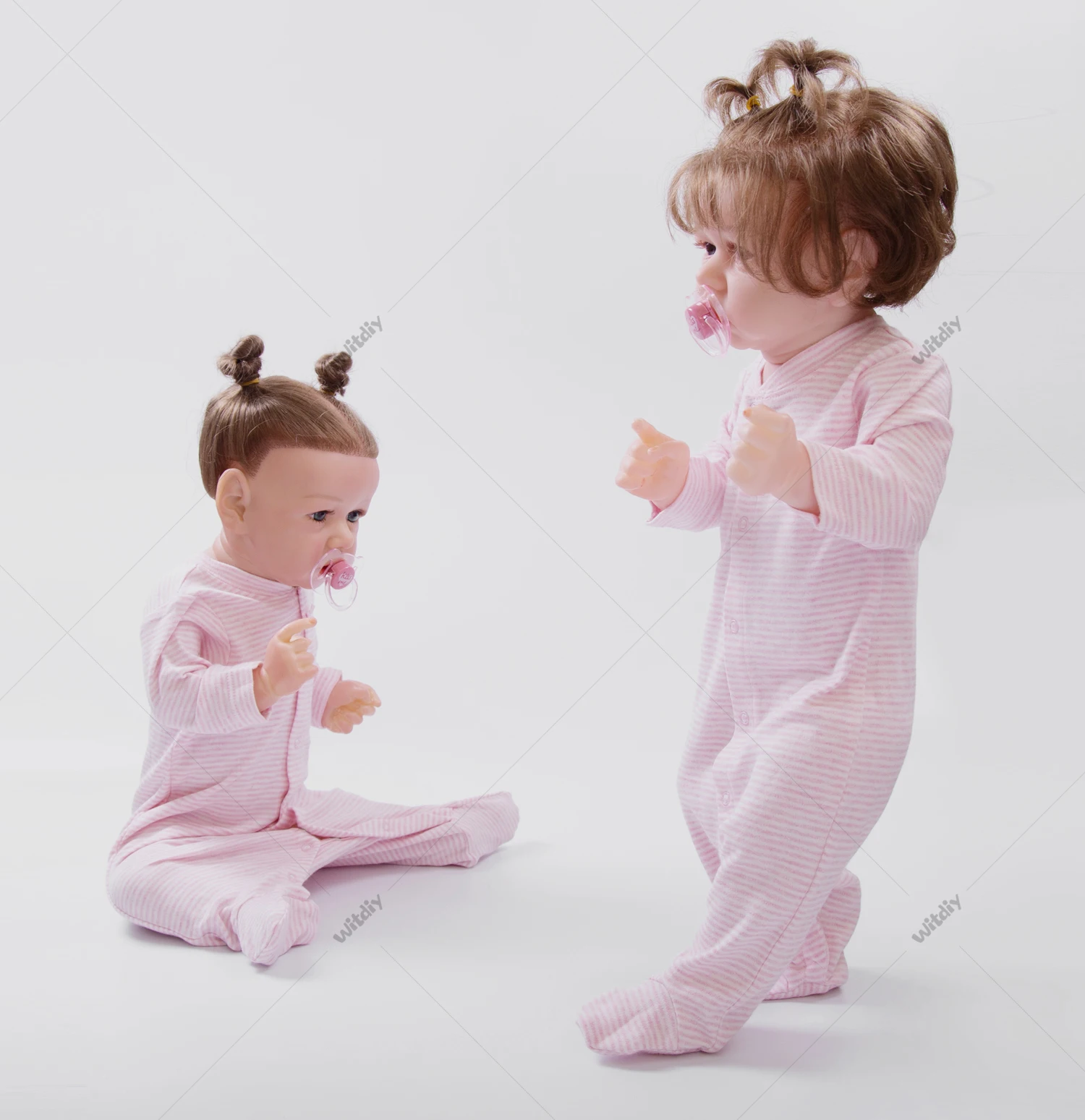 Witdiy Ropa de color liso saskia 58CM bebe reborn reborn baby doll Rebirth doll Baby rebirth silicone doll silicone
Witdiy Ropa de color liso saskia 58CM bebe reborn reborn baby doll Rebirth doll Baby rebirth silicone doll silicone