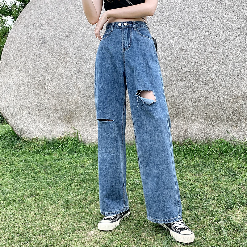 High Waist Women Jeans Ripped Hole Slimming Fit Denim Pants Sexy Autumn New Clothing Casual Ladies Washed Female Cargo Trousers
High Waist Women Jeans Ripped Hole Slimming Fit Denim Pants Sexy Autumn New Clothing Casual Ladies Washed Female Cargo Trousers
