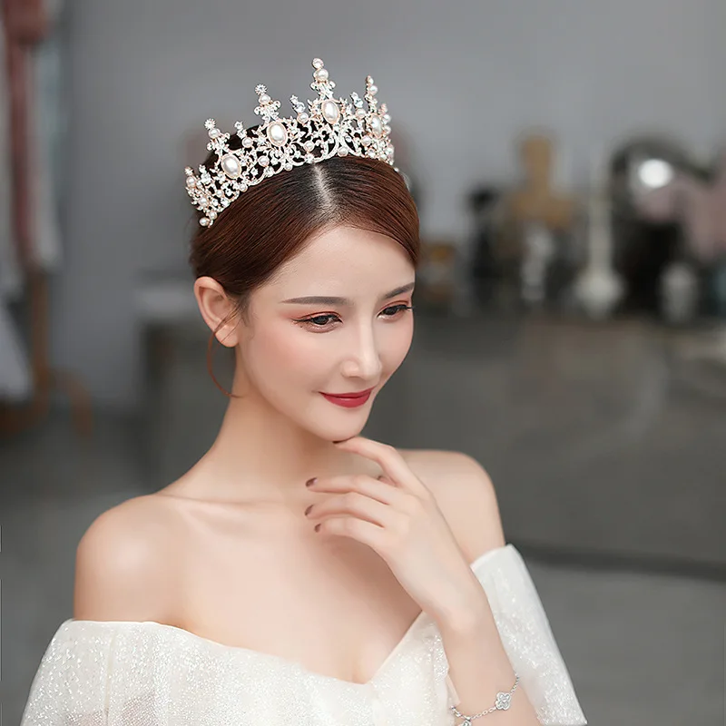 Baroque Luxury Rhinestone Crystal Pearls Bridal Tiaras Crystal Tiara Crown Headband Princess Elegant Crown for Women Girls
Baroque Luxury Rhinestone Crystal Pearls Bridal Tiaras Crystal Tiara Crown Headband Princess Elegant Crown for Women Girls