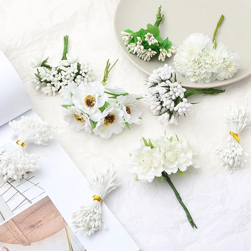 1Set Artificial Flowers White Series Silk Flower Hand-Holding Fake Bouquet Photography props wedding Party Supplies
1Set Artificial Flowers White Series Silk Flower Hand-Holding Fake Bouquet Photography props wedding Party Supplies
