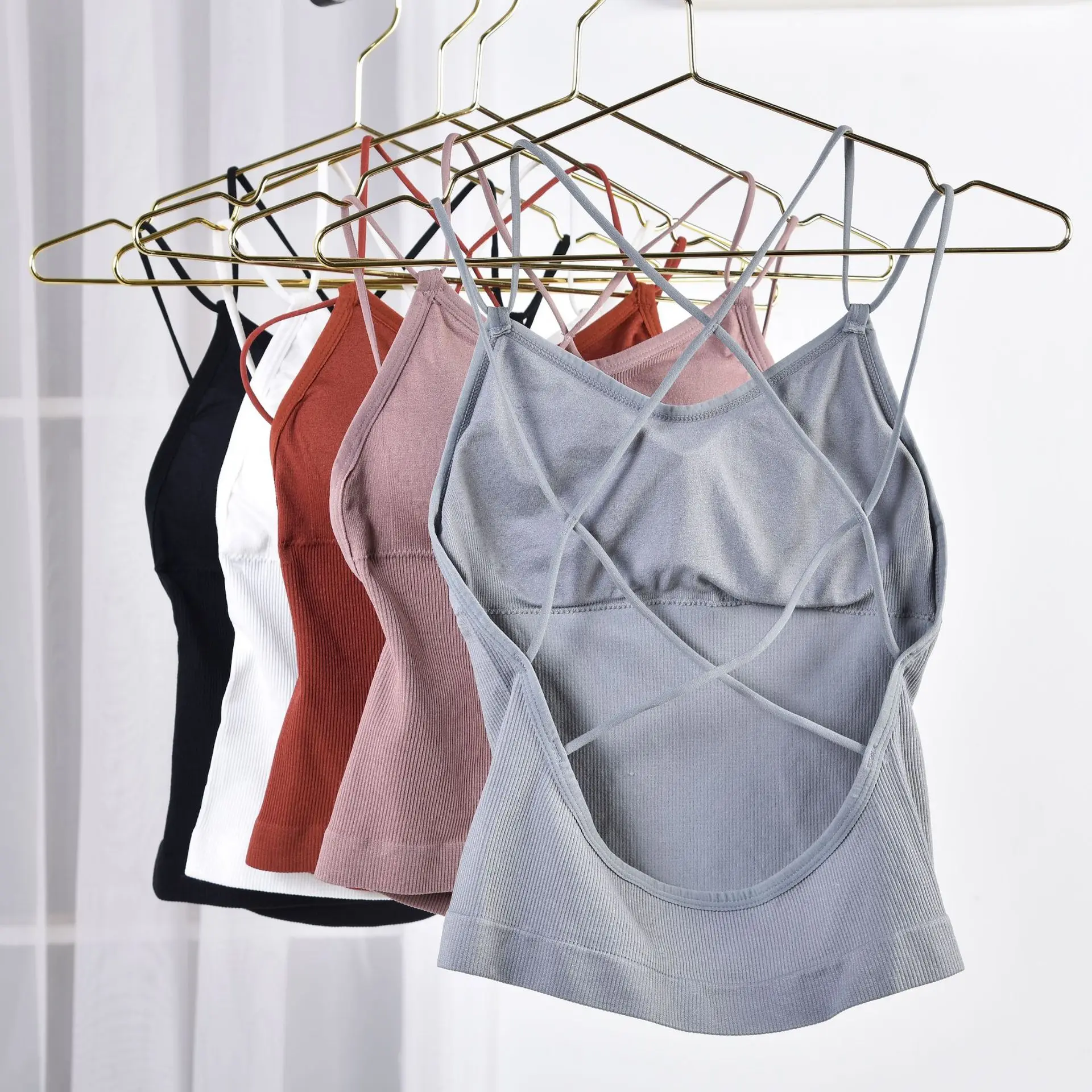 Летний женский укороченный топ, бандажный женский укороченный топ, бесшовное нижнее белье, пикантный ажурный топ на спине, Женский Топ без р...
Летний женский укороченный топ, бандажный женский укороченный топ, бесшовное нижнее белье, пикантный ажурный топ на спине, Женский Топ без р...