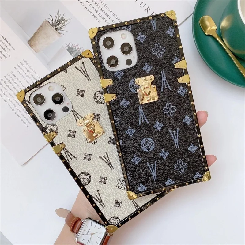Fashion Square Leather Phone Case For iPhone 13 12 11 Pro Max XS Max Xr X 7 8 Plus Luxury High-quality Geometric Cover Coque
Fashion Square Leather Phone Case For iPhone 13 12 11 Pro Max XS Max Xr X 7 8 Plus Luxury High-quality Geometric Cover Coque