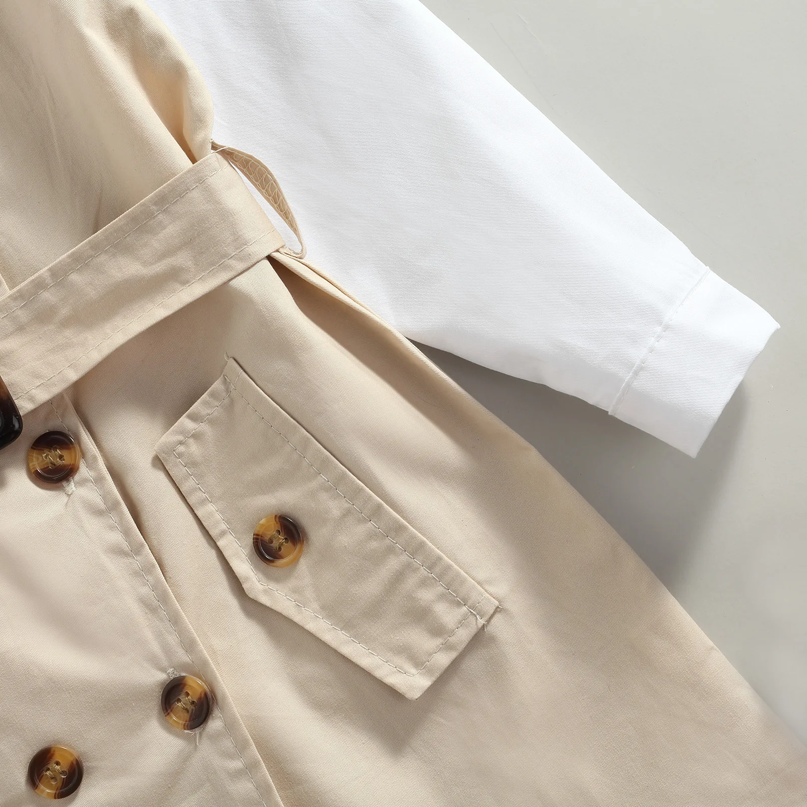 2-7Y Kids Girls Casual Long Sleeve Dress Patchwork Double Breasted A-line Dress with Waist Belt Spring Autumn Lapel Loose Dress
2-7Y Kids Girls Casual Long Sleeve Dress Patchwork Double Breasted A-line Dress with Waist Belt Spring Autumn Lapel Loose Dress