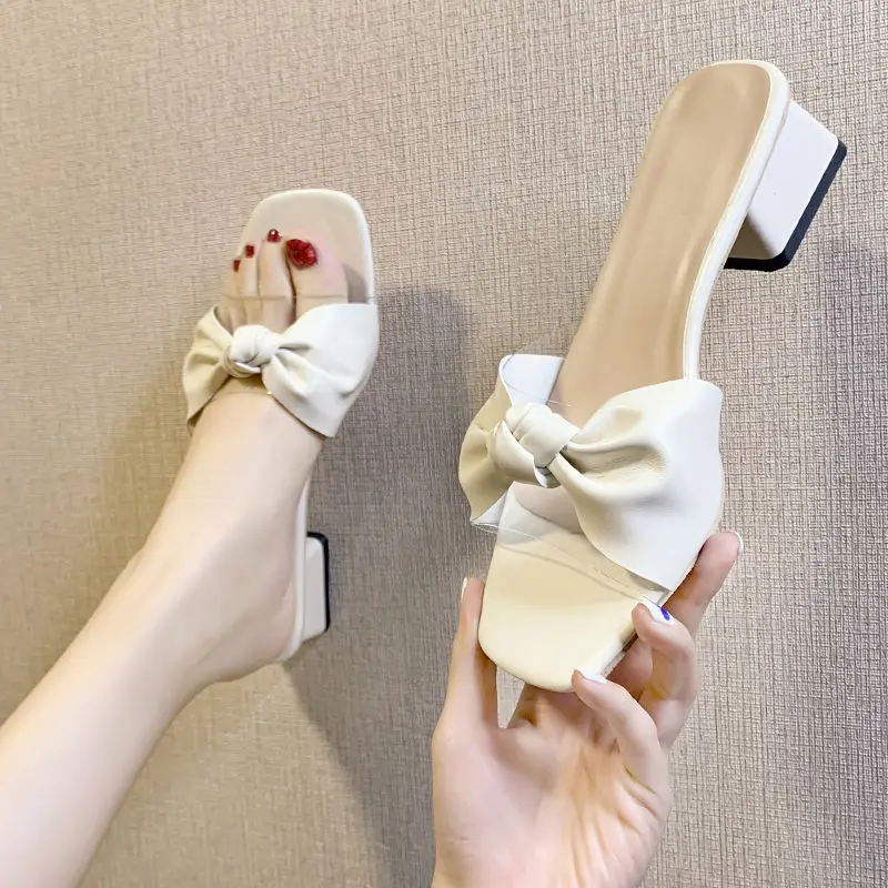 Sandals And Slippers Women'S New Summer Outer Wear Square Toe Bow Knot Fashion Thick Heel Casual Flip-Flops
Sandals And Slippers Women'S New Summer Outer Wear Square Toe Bow Knot Fashion Thick Heel Casual Flip-Flops