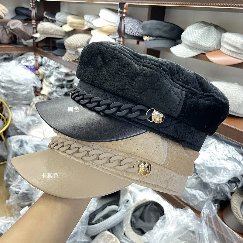 202108-YY new autumn velvet grid plaid Metal buckle Acrylic chain pu brim Octagonal hat men women visors cap
202108-YY new autumn velvet grid plaid Metal buckle Acrylic chain pu brim Octagonal hat men women visors cap