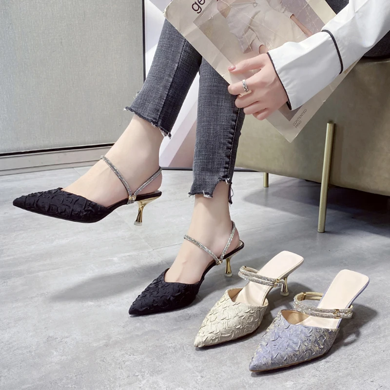 Slippers Casual Cover Toe Shoes Med Shallow Slipers Women Slides Heeled Mules Luxury Pointed 2021 Summer High Soft Thin PU Rubbe
Slippers Casual Cover Toe Shoes Med Shallow Slipers Women Slides Heeled Mules Luxury Pointed 2021 Summer High Soft Thin PU Rubbe