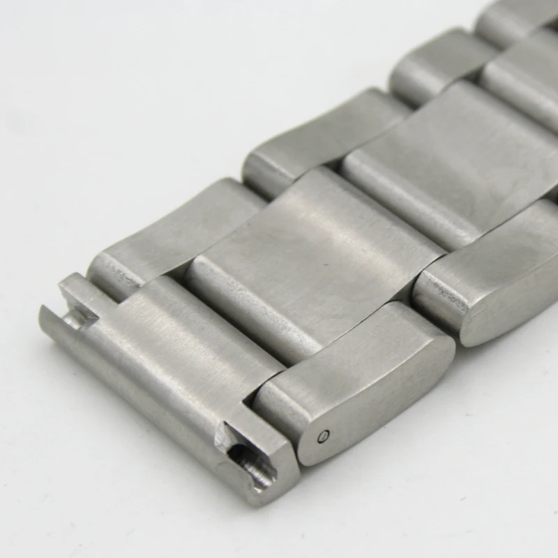 Sanzhu Steel Belt Stainless Steel Strap Men's Watch Applicable Solid Thickened Steel Strip Thick Diving Steel Belt 22/24/26mm
Sanzhu Steel Belt Stainless Steel Strap Men's Watch Applicable Solid Thickened Steel Strip Thick Diving Steel Belt 22/24/26mm