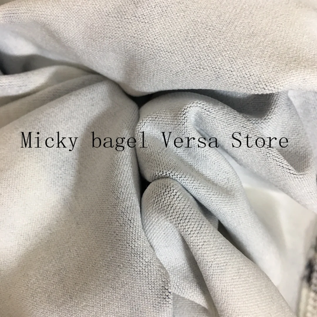 21 luxury design ink painting fashion printing women's round neck long sleeve T-shirt base shirt + high waist slim Leggings set
21 luxury design ink painting fashion printing women's round neck long sleeve T-shirt base shirt + high waist slim Leggings set