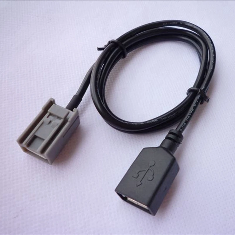 Car 90cm USB Female Port Cable AUX Adaptor Fit for 2008+ Onwards Honda Civic CRV Accord 
Car 90cm USB Female Port Cable AUX Adaptor Fit for 2008+ Onwards Honda Civic CRV Accord