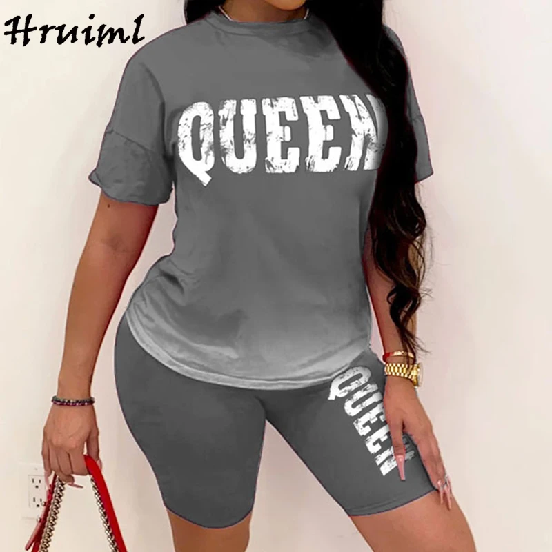 Two Piece Set Women Shorts Letter Gradient Color Casual Short Sleeve T-shirt Elastic Waist Short Pants Home Suit for Women 2022 
Two Piece Set Women Shorts Letter Gradient Color Casual Short Sleeve T-shirt Elastic Waist Short Pants Home Suit for Women 2022
