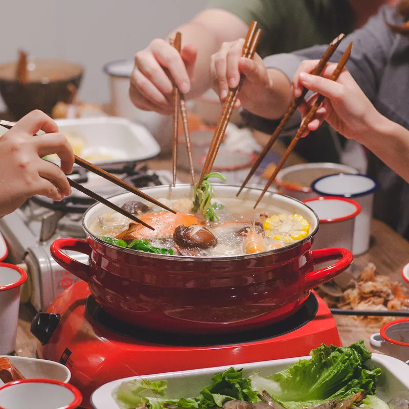 Японская стеклянная круглая утолщенная кастрюля для горячего супа, фарфоровая эмалированная кастрюля для тушения, домашняя электромагнит... 
Японская стеклянная круглая утолщенная кастрюля для горячего супа, фарфоровая эмалированная кастрюля для тушения, домашняя электромагнит...