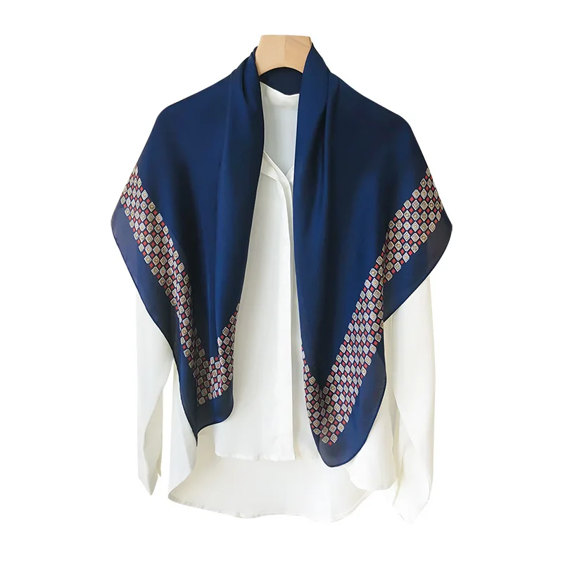 Hot 2021 Silk Scarf Women New Shawl Wrap Printed Square Scarves Female Scarfs High Quality Bandana Hijab Foulard Pashmina 90cm
Hot 2021 Silk Scarf Women New Shawl Wrap Printed Square Scarves Female Scarfs High Quality Bandana Hijab Foulard Pashmina 90cm